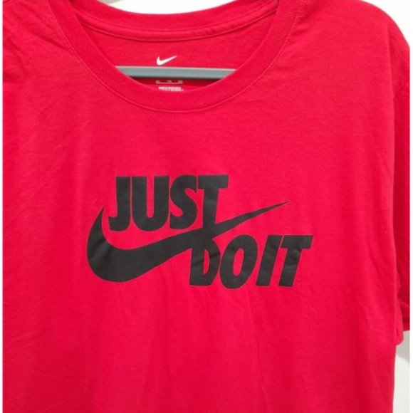 nike just do it black shirt